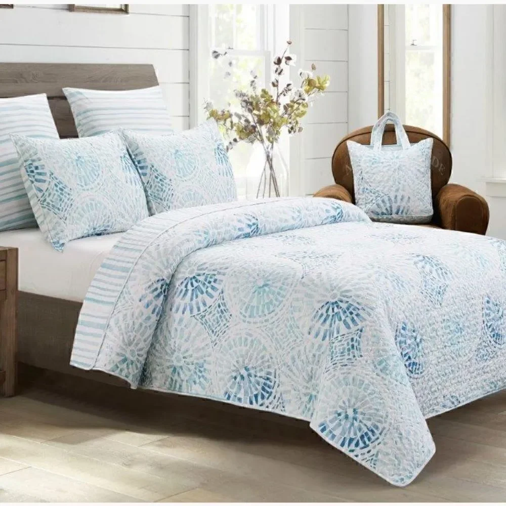 NEW Teal Blue Green Sundial Mandala Printed  Reversible Quilt Set Cottage Shabby